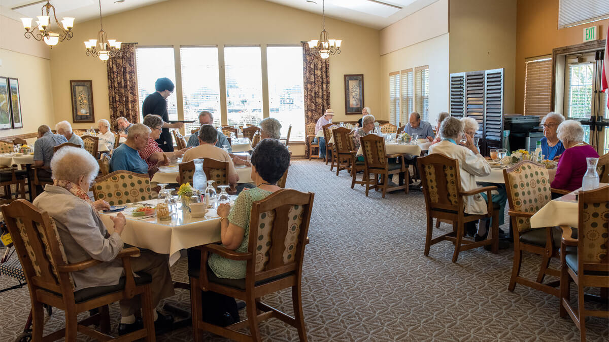 The dining area at the Willowcreek community