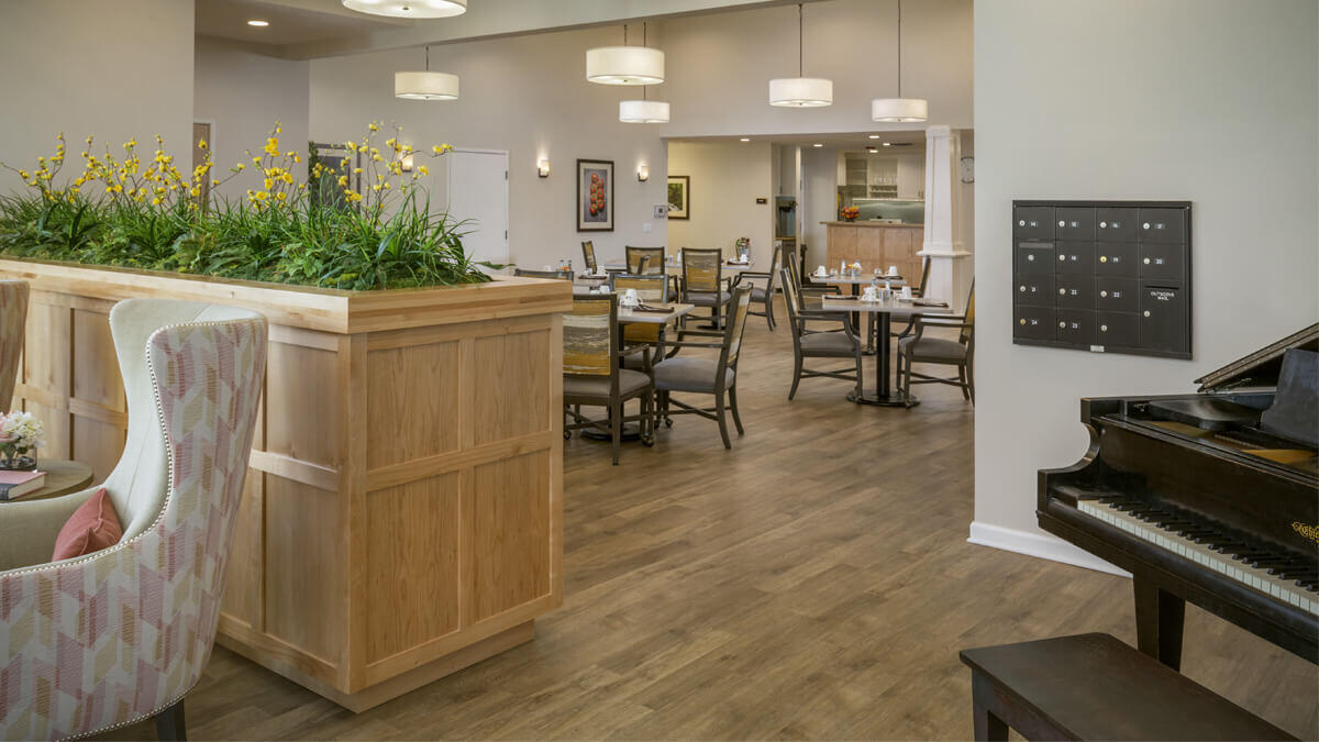 Dining area at Clackamas Woods community
